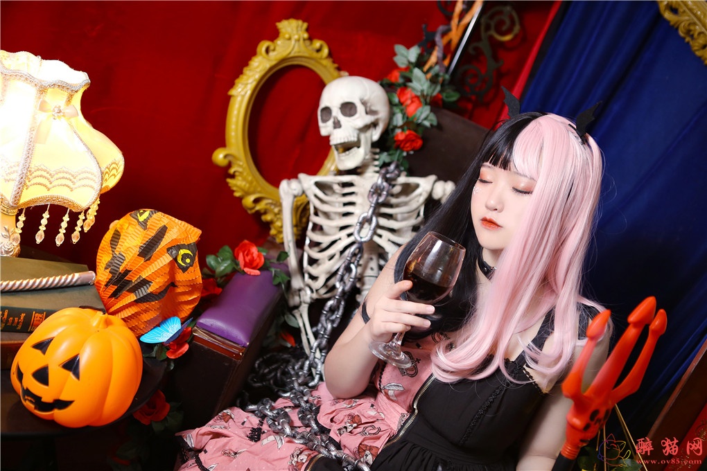 夏柠柠-LOLITA PINK小恶魔黑粉裙子-醉猫网 - 专注于美图分享-www.ov85.com