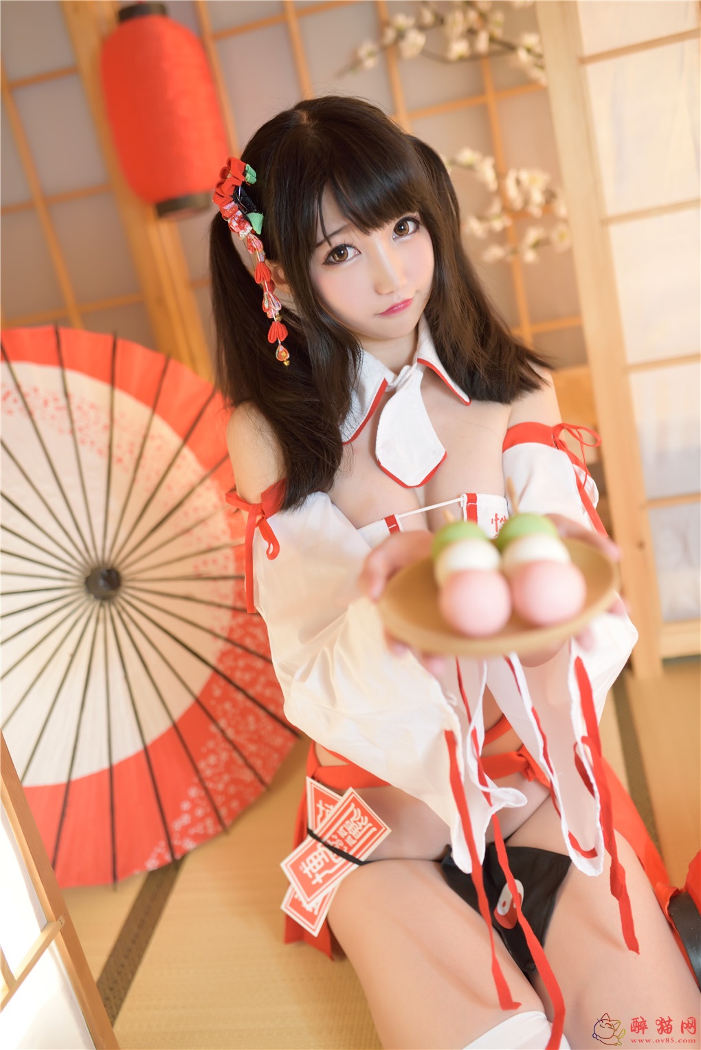 Nagesa魔物女红裙白袖写真-醉猫网 - 专注于美图分享-www.ov85.com