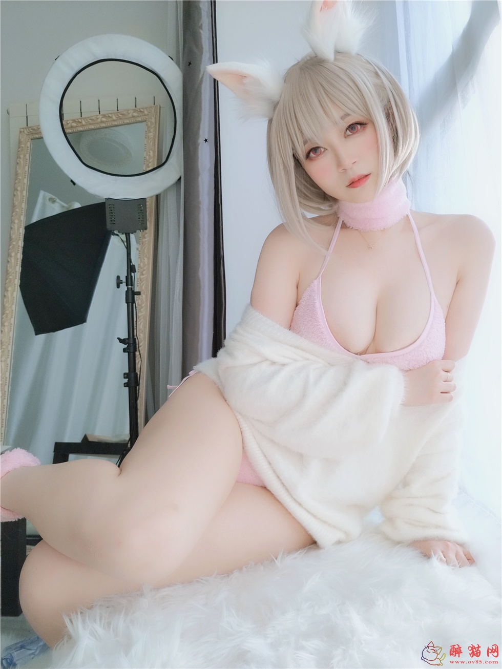 白银81那么可爱小白兔写真-醉猫网 - 专注于美图分享-www.ov85.com