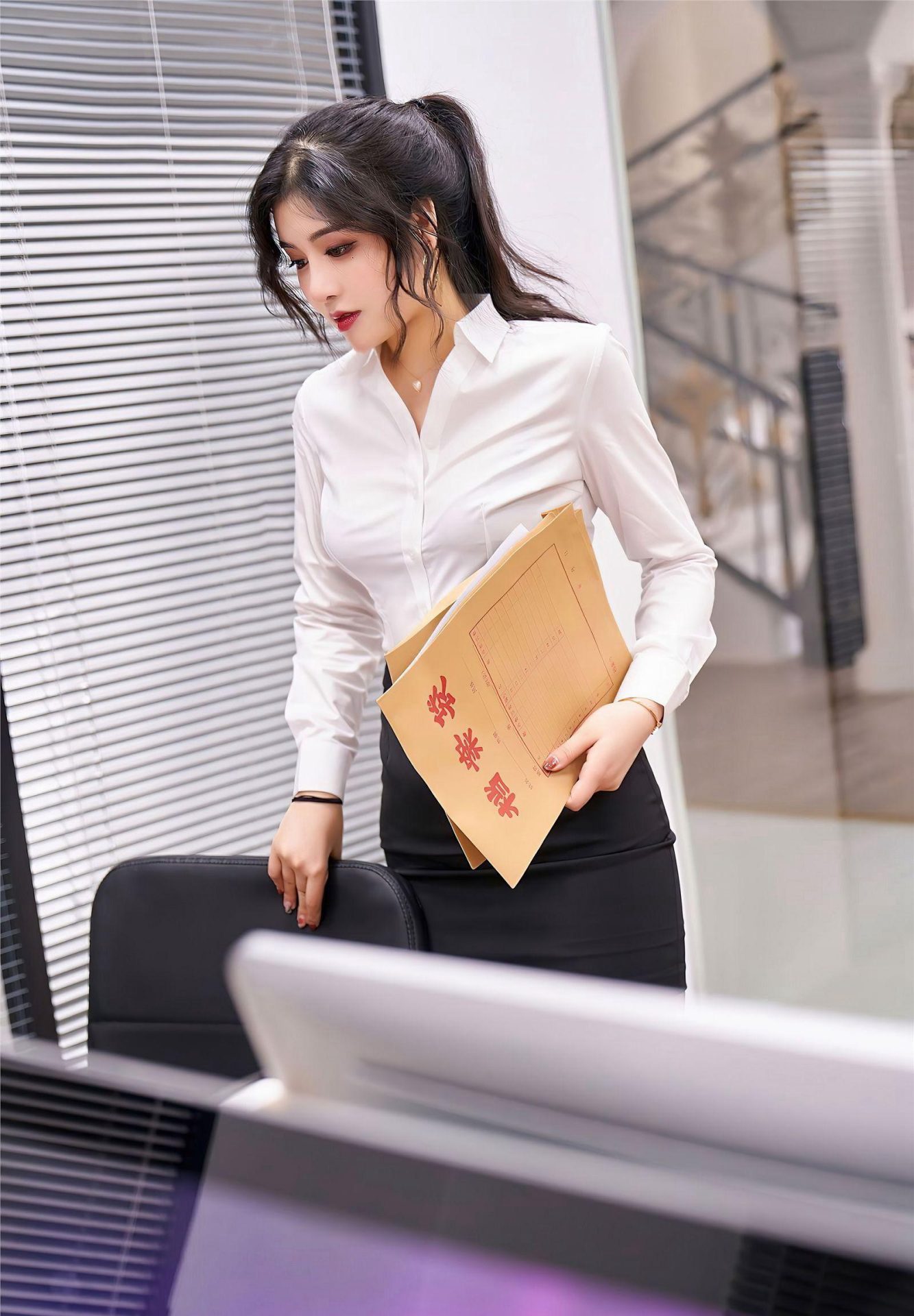 图片[6]-[秀人XIUREN] NO.2768 韩 _ 职业装美腿[47P]-醉猫网 - 专注于美图分享-www.ov85.com